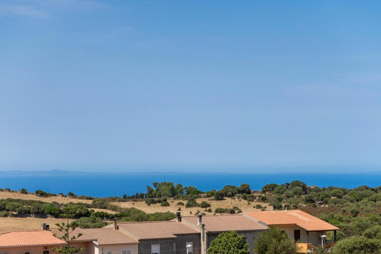 Sardegna Appartamenti, Via Sedini Trinita d'Agultu e Vignola Экстерьер фото