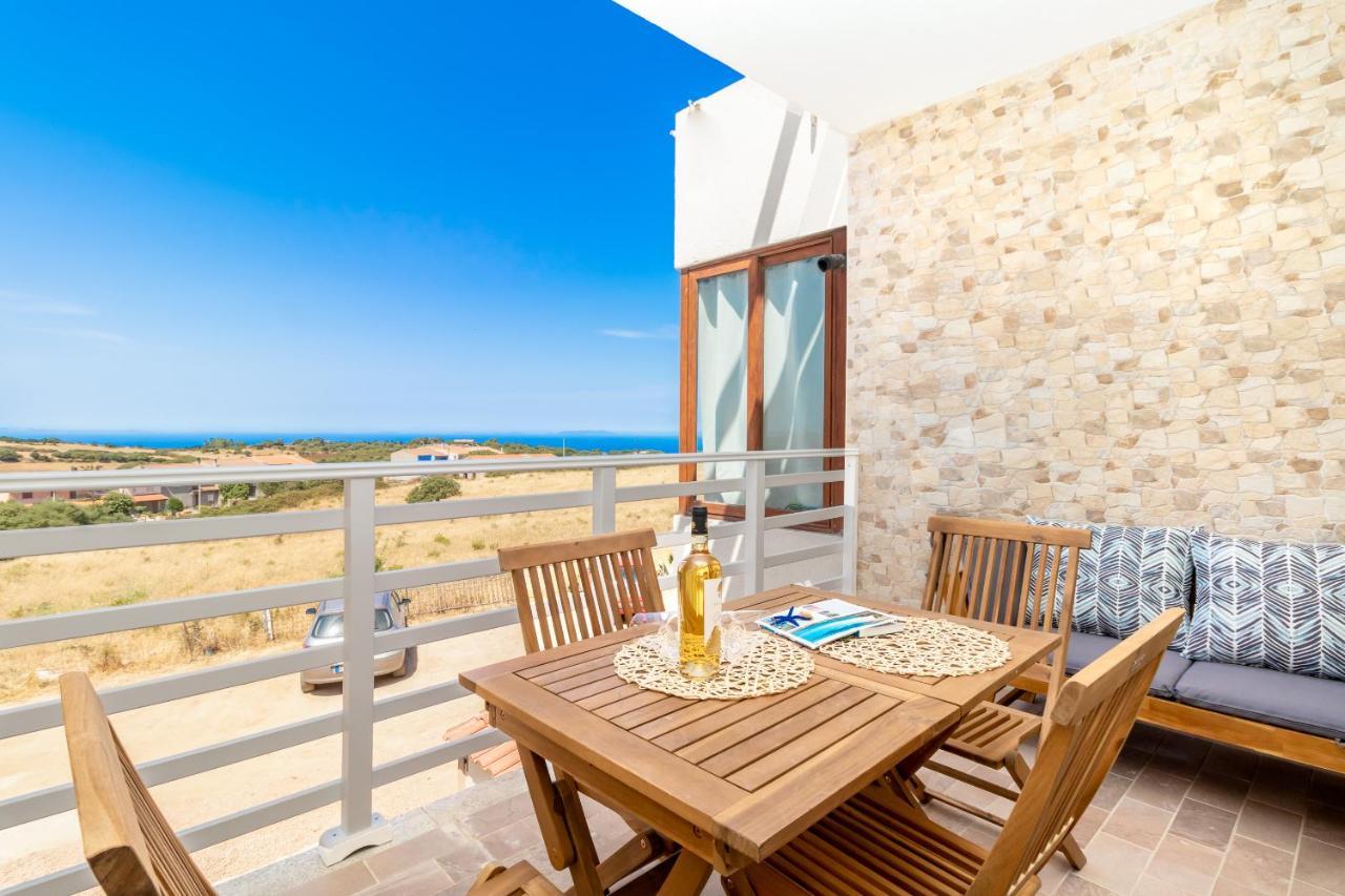 Sardegna Appartamenti, Via Sedini Trinita d'Agultu e Vignola Экстерьер фото