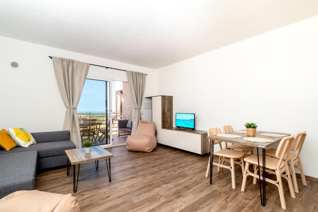 Sardegna Appartamenti, Via Sedini Trinita d'Agultu e Vignola Экстерьер фото
