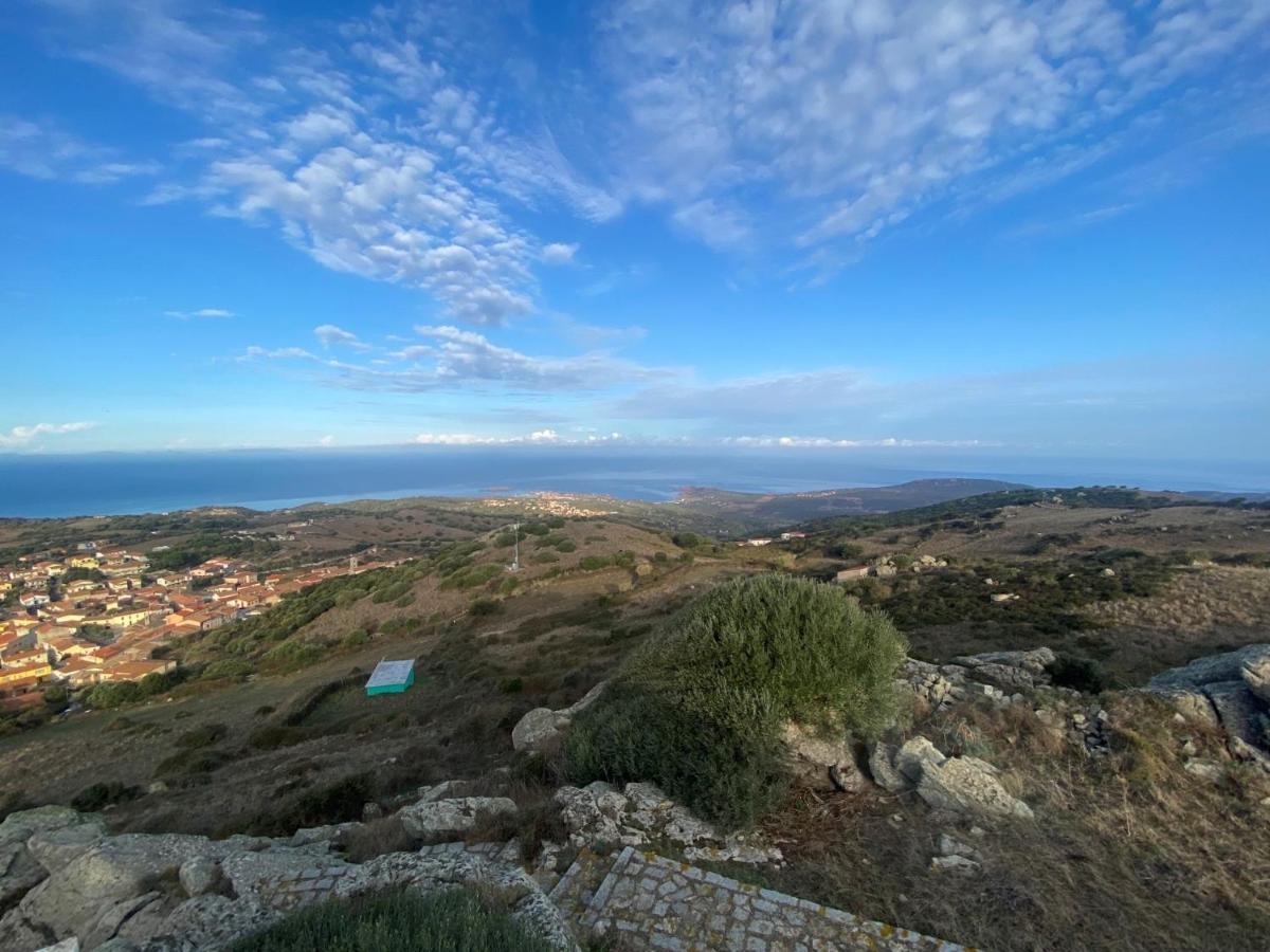 Sardegna Appartamenti, Via Sedini Trinita d'Agultu e Vignola Экстерьер фото